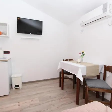 Rooms And Apartment Matosevic Guest house Rovinj