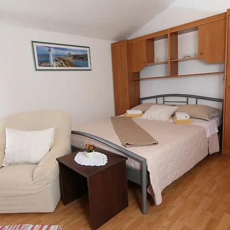 Guest house Rooms And Apartment Matosevic Rovinj
