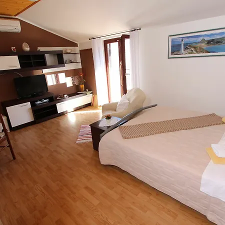 Guest house Rooms And Apartment Matosevic 3*