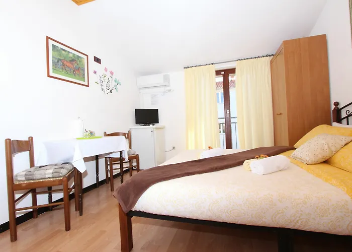 And Matosevic 招待所 罗维尼