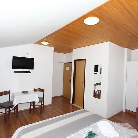 Rooms And Apartment Matosevic Guest house Rovinj